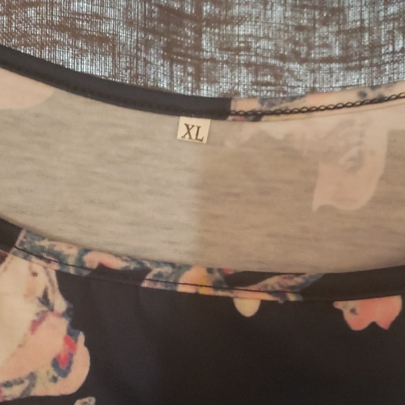 Tank Top - Picture 3 of 4